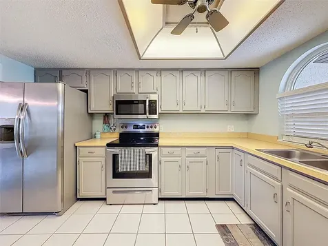 9127 Lingrove Road Weeki Wachee FL 34613