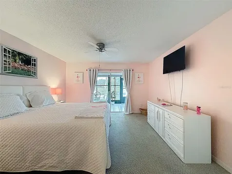 9127 Lingrove Road Weeki Wachee FL 34613