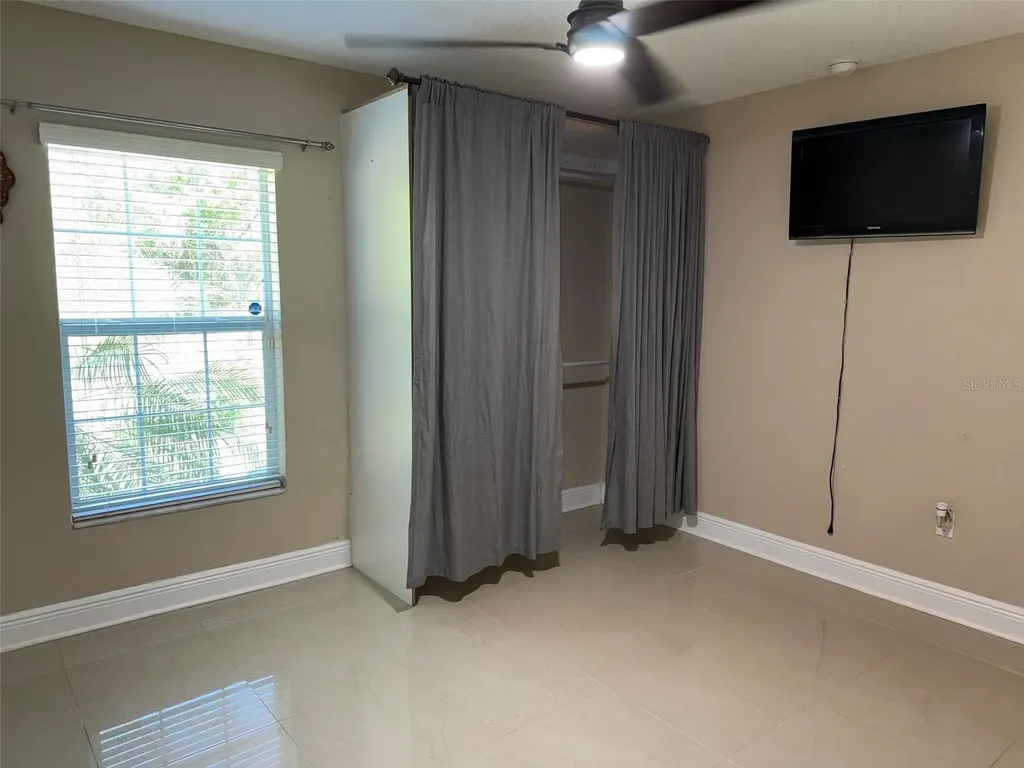 6609 Myrna Drive Tampa FL 33619