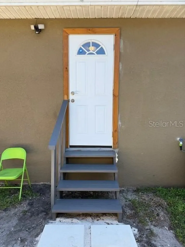 6609 Myrna Drive Tampa FL 33619