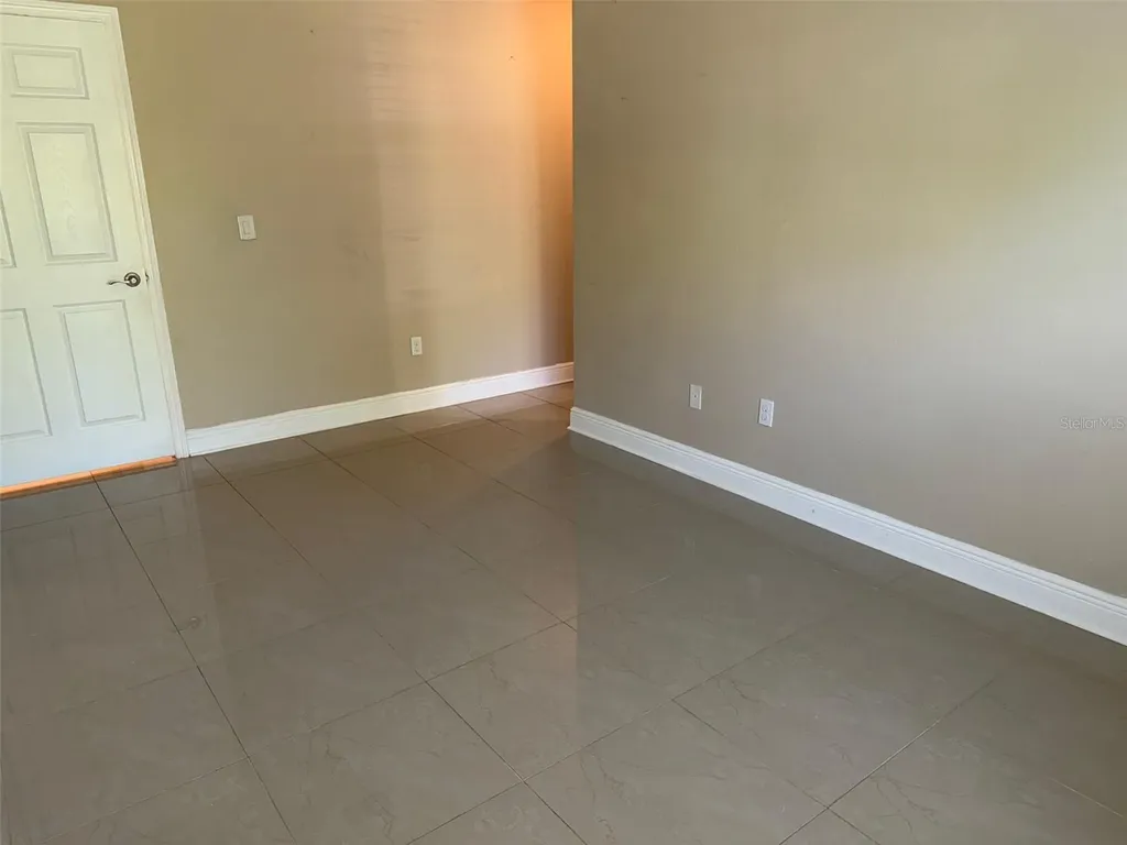 6609 Myrna Drive Tampa FL 33619