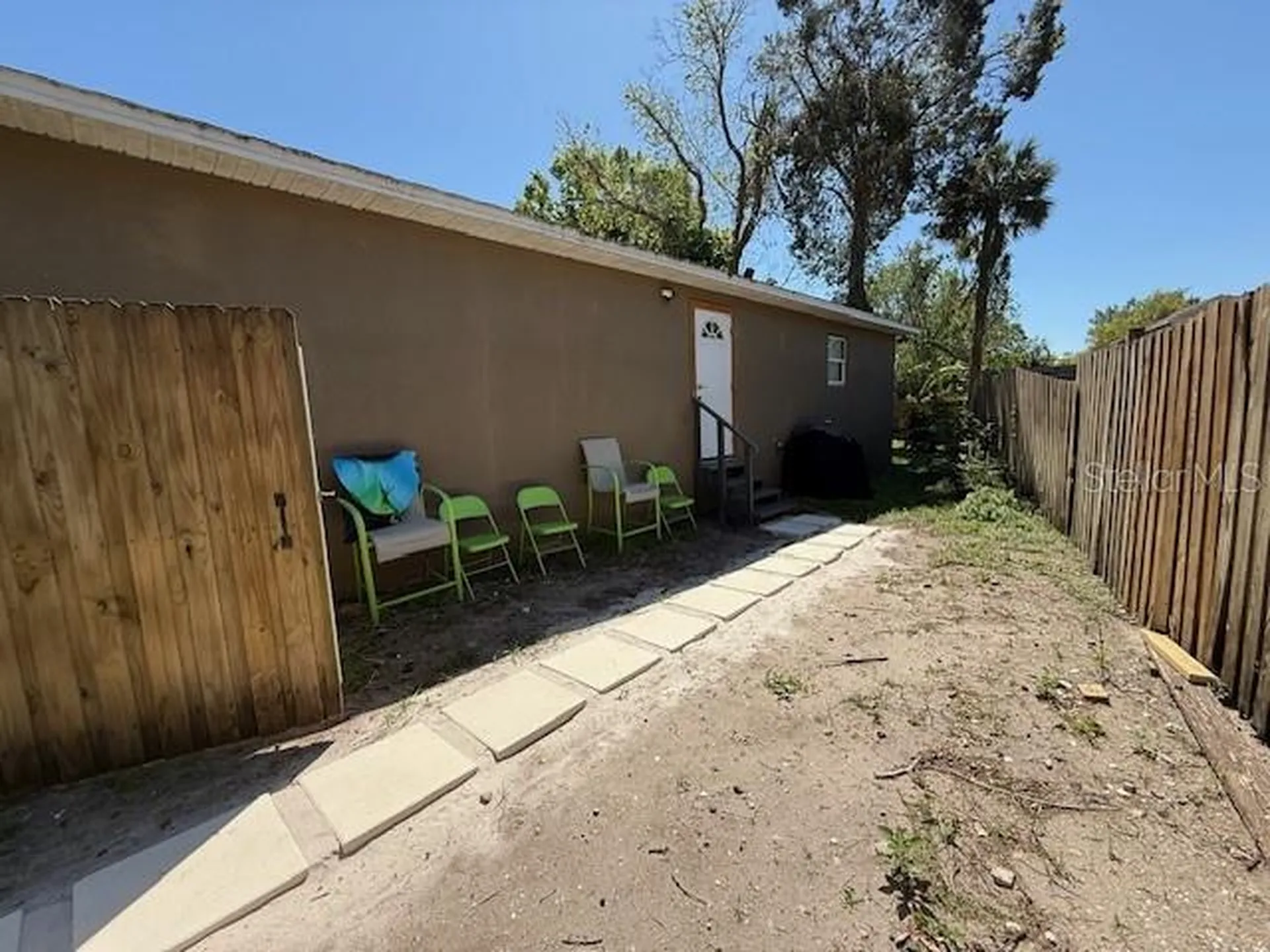 6609 Myrna Drive Tampa FL 33619