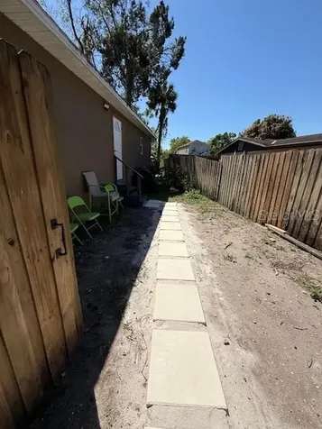 6609 Myrna Drive Tampa FL 33619