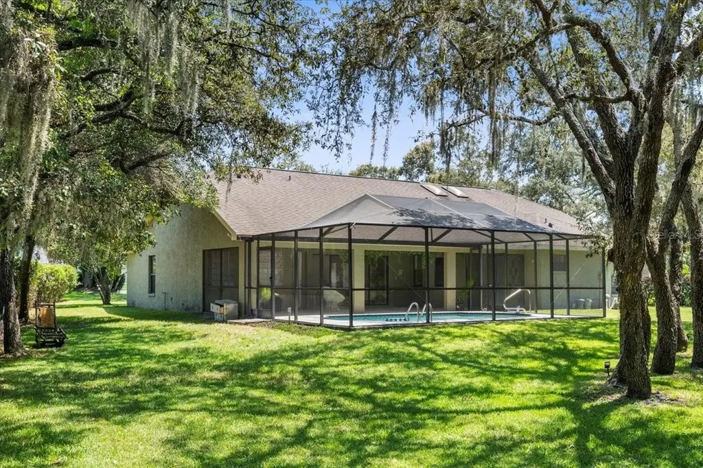 211 Forest Wood Court Spring Hill FL 34609