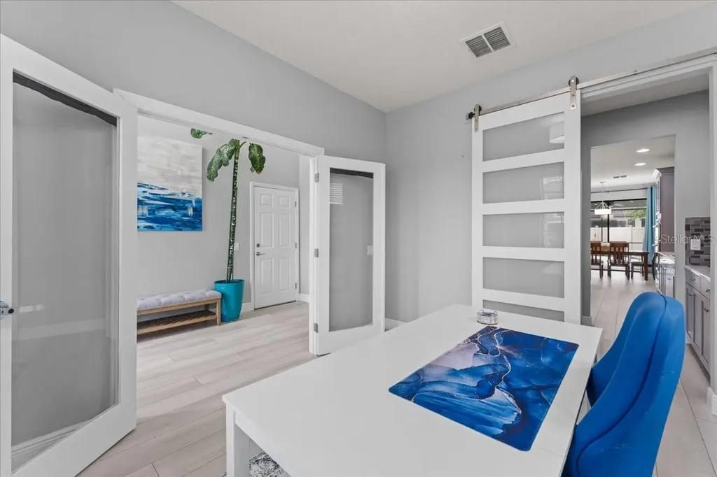 1675 Feather Grass Loop Lutz FL 33558