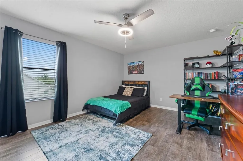 1675 Feather Grass Loop Lutz FL 33558