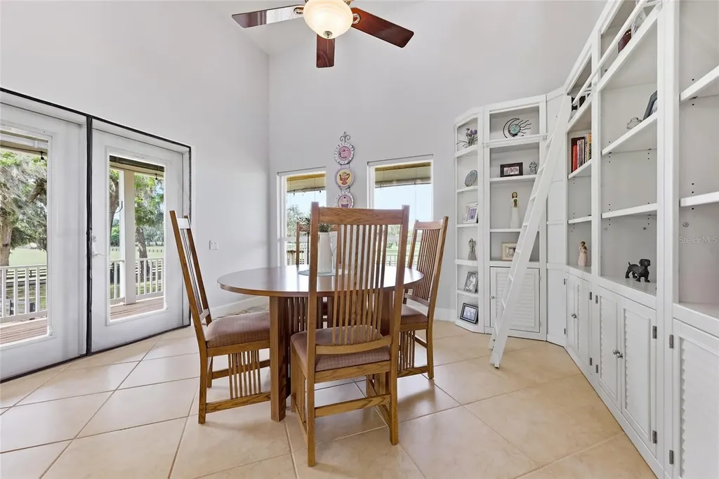 1042 SW Woodland Avenue Fort White FL 32038