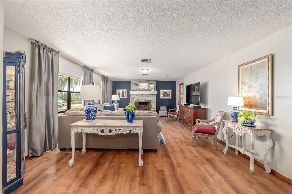 38845 Ella Drive Lady Lake FL 32159