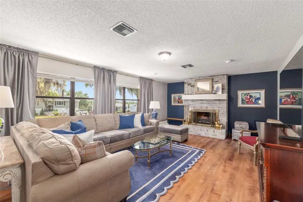 38845 Ella Drive Lady Lake FL 32159