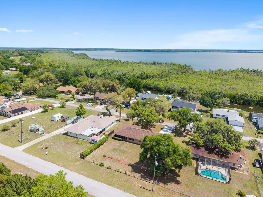 38845 Ella Drive Lady Lake FL 32159