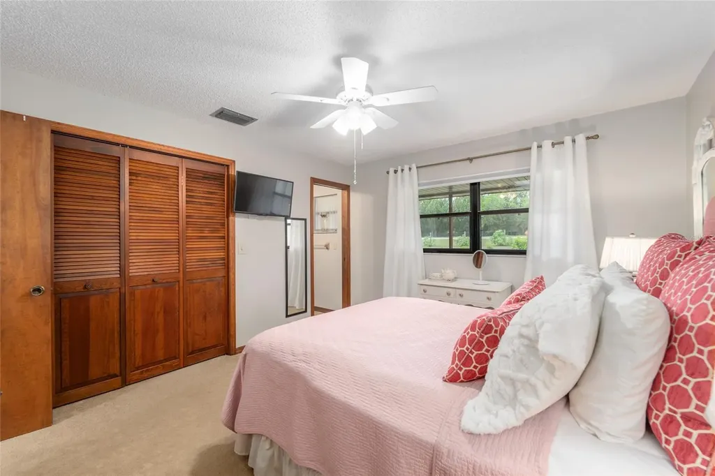 38845 Ella Drive Lady Lake FL 32159