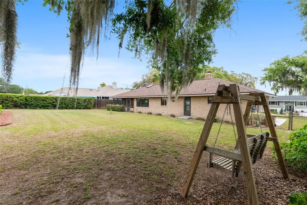 38845 Ella Drive Lady Lake FL 32159