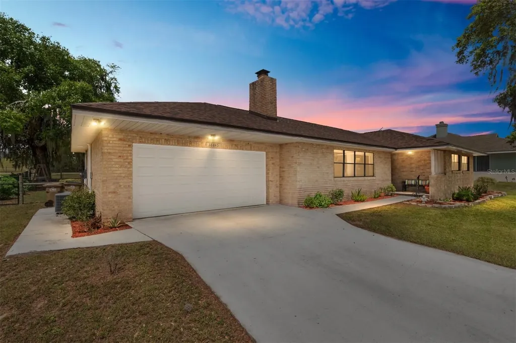 38845 Ella Drive Lady Lake FL 32159