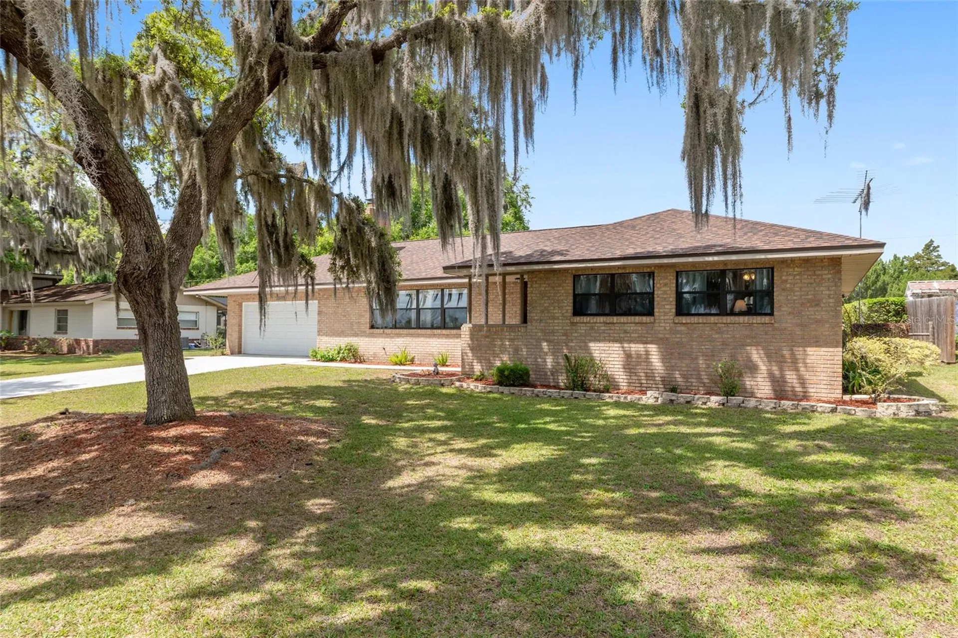 38845 Ella Drive Lady Lake FL 32159