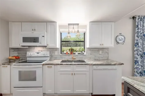 38845 Ella Drive Lady Lake FL 32159