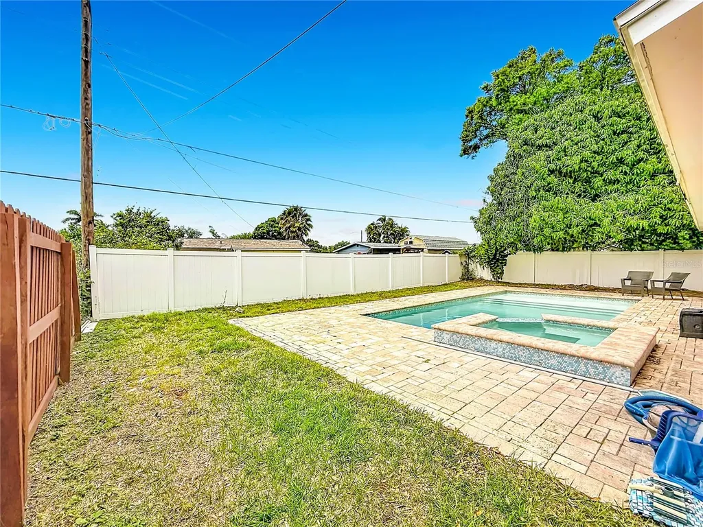 8820 58th Lane N Pinellas Park FL 33782