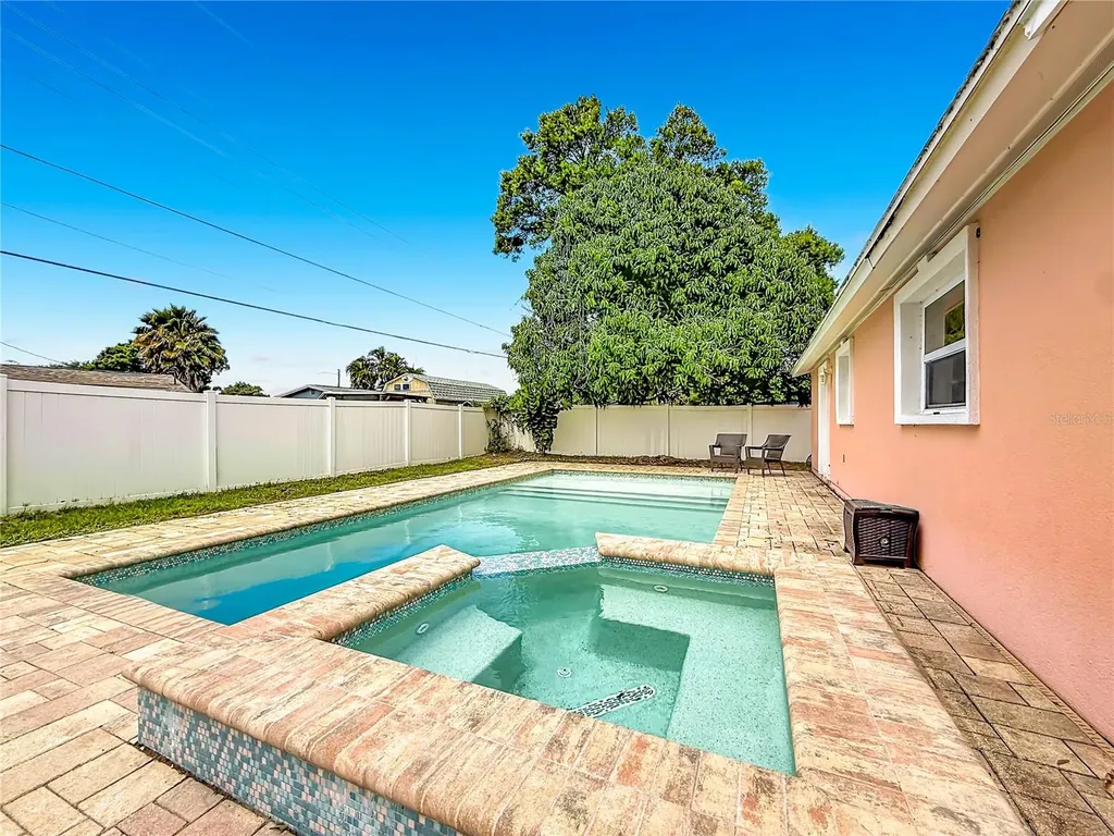 8820 58th Lane N Pinellas Park FL 33782