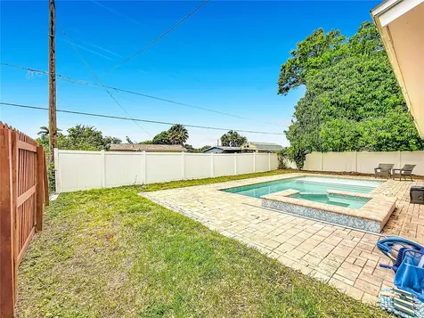 8820 58th Lane N Pinellas Park FL 33782