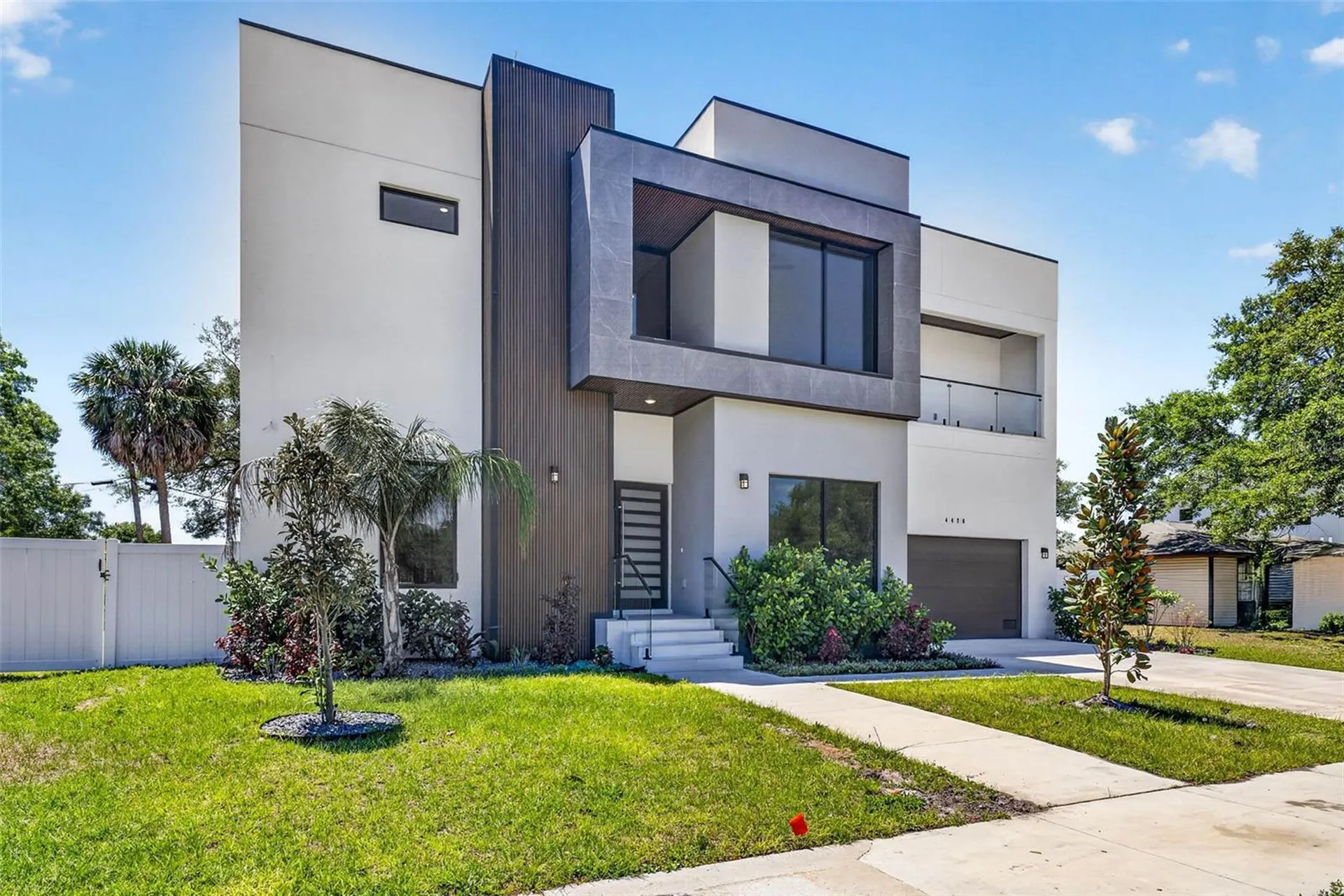 4426 W Euclid Avenue Tampa FL 33629