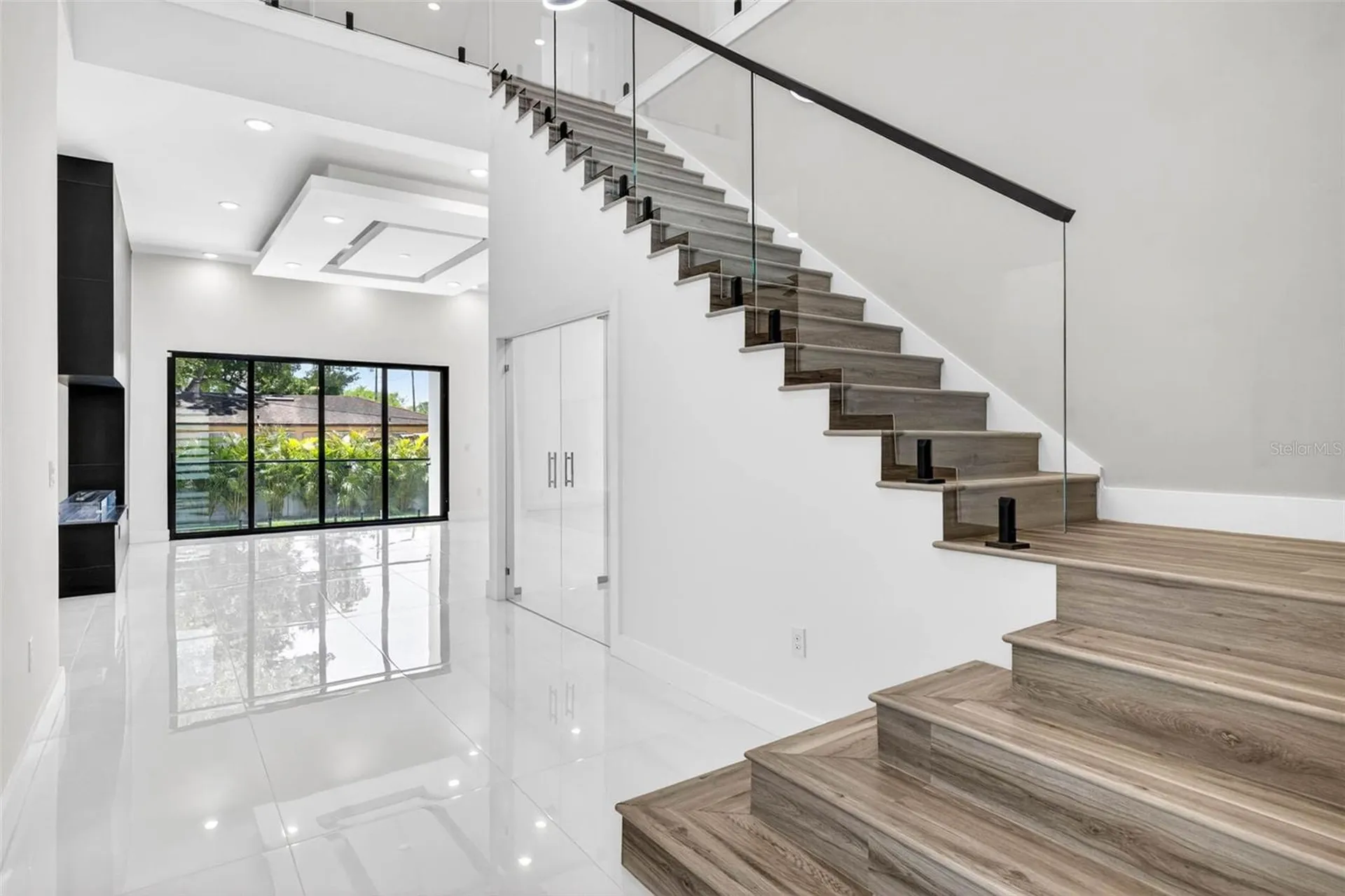 4426 W Euclid Avenue Tampa FL 33629