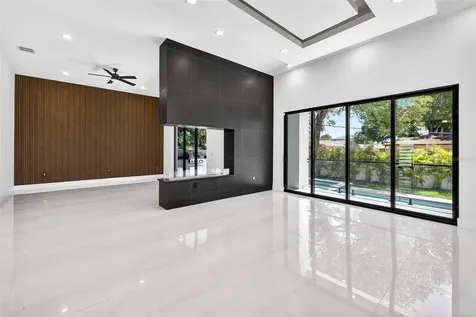 4426 W Euclid Avenue Tampa FL 33629