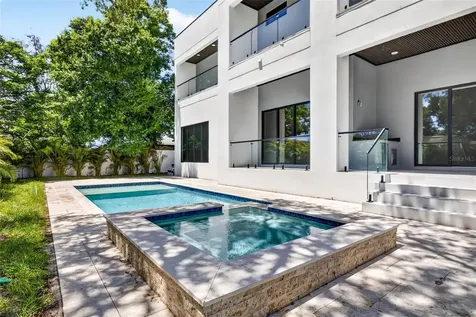 4426 W Euclid Avenue Tampa FL 33629