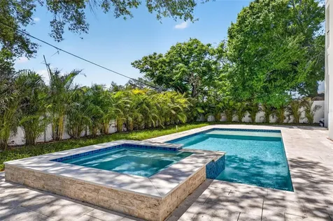 4426 W Euclid Avenue Tampa FL 33629