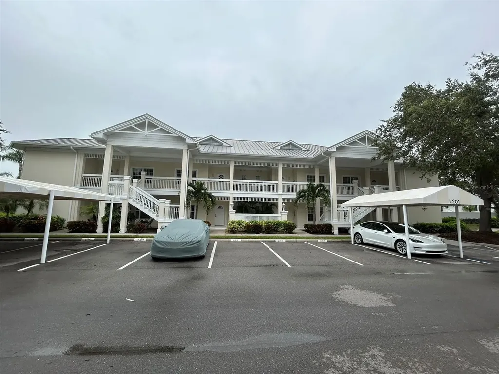 3605 54th Drive W Bradenton FL 34210