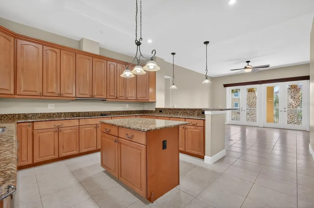 40 Casa Bella Circle Palm Coast FL 32137