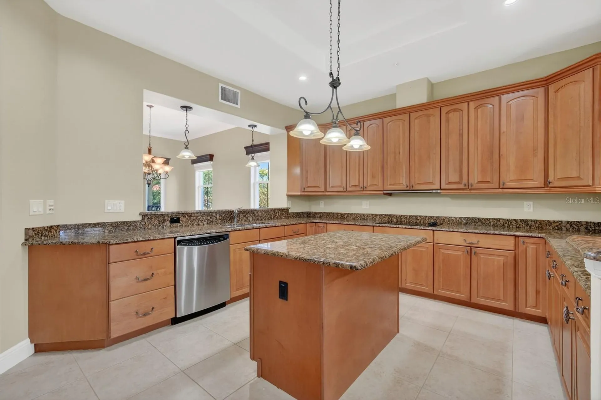 40 Casa Bella Circle Palm Coast FL 32137
