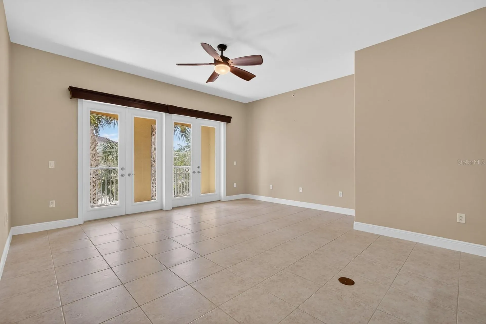 40 Casa Bella Circle Palm Coast FL 32137