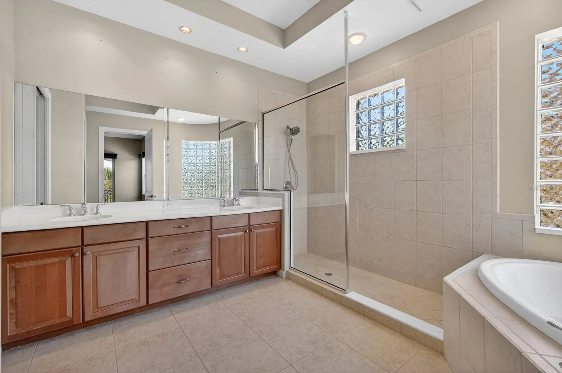 40 Casa Bella Circle Palm Coast FL 32137