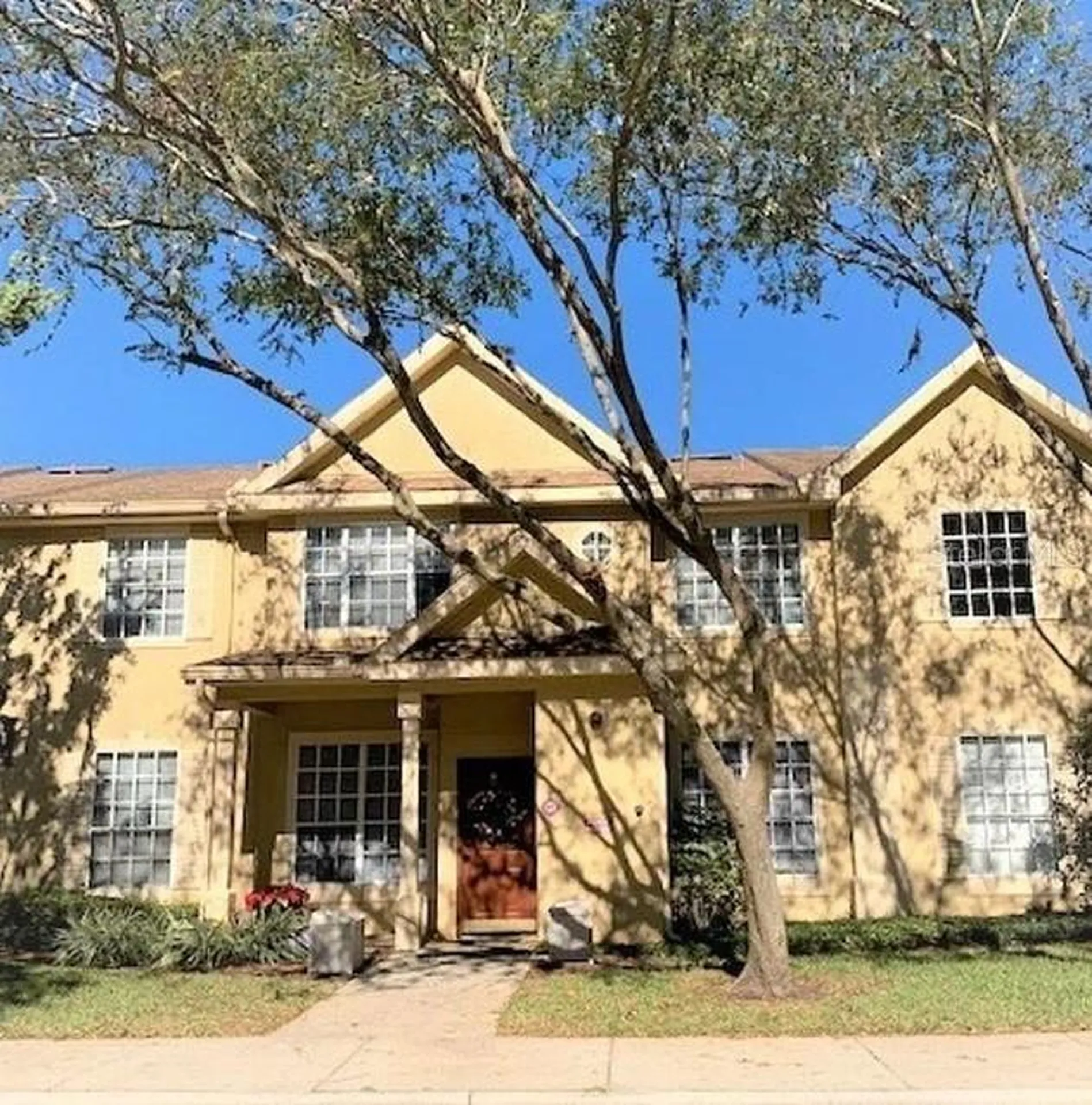 823 Grand Regency Point Altamonte Springs FL 32714