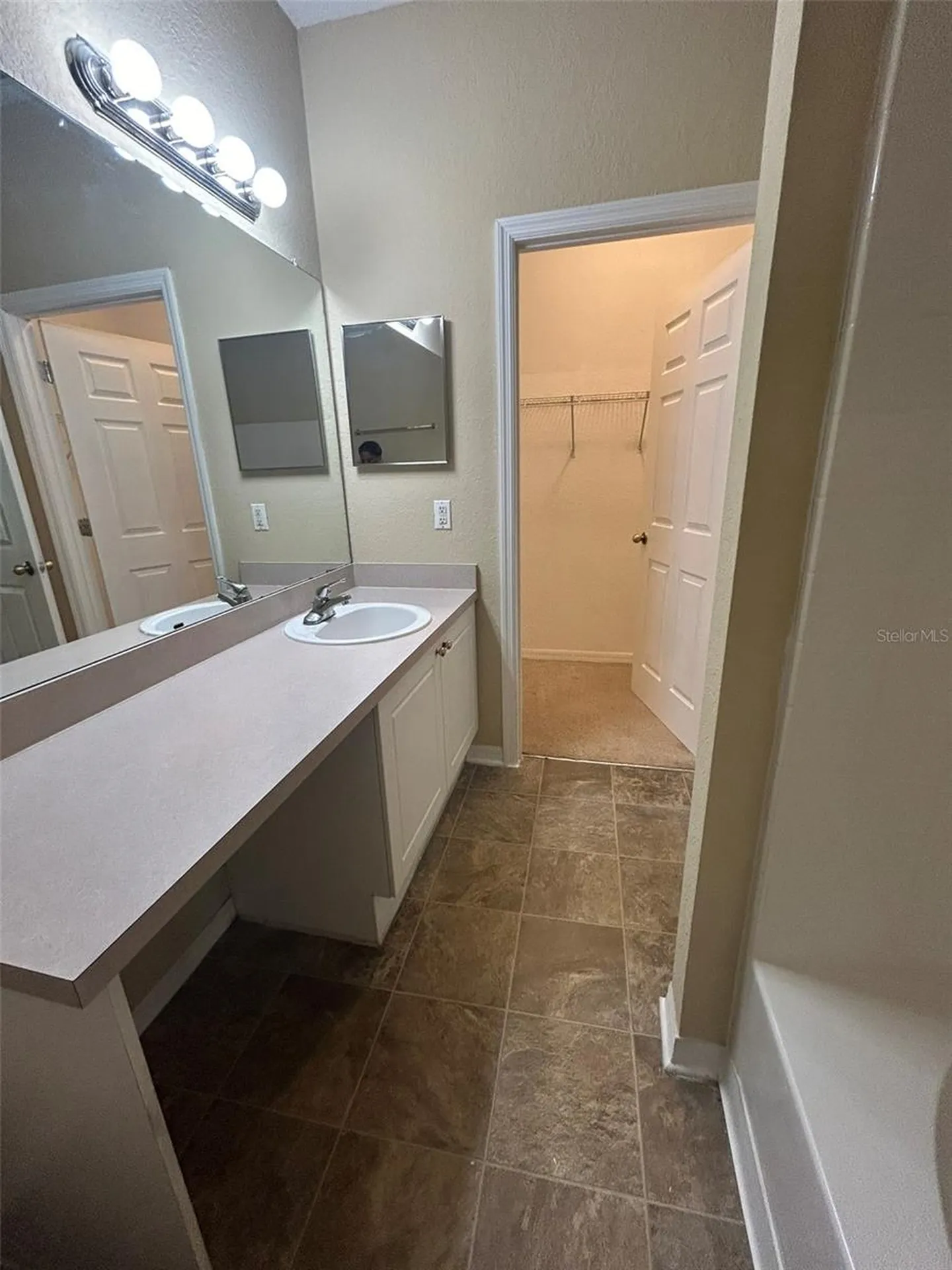 823 Grand Regency Point Altamonte Springs FL 32714