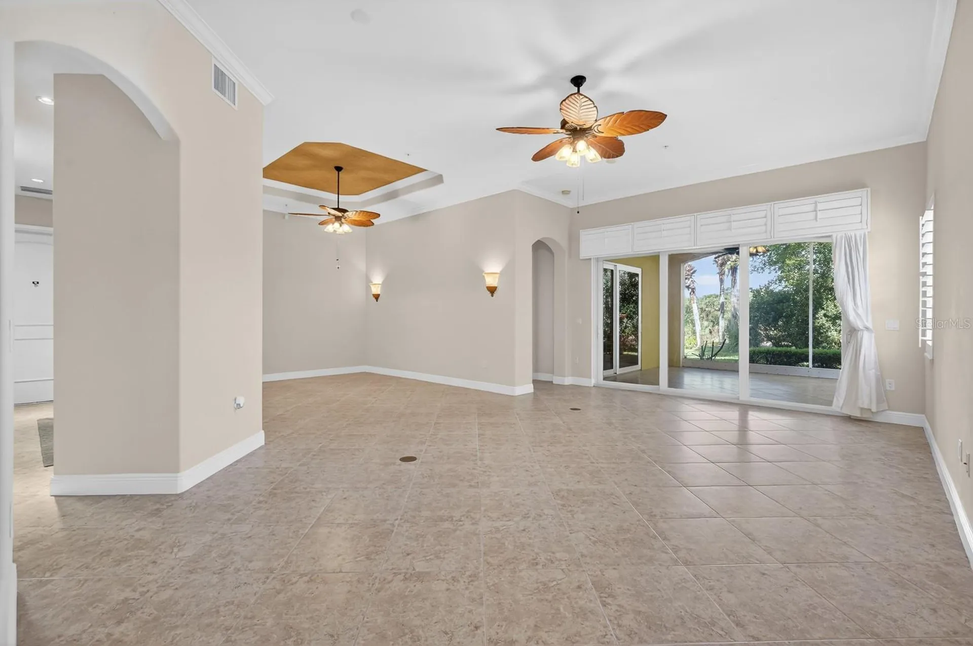 40 Casa Bella Circle Palm Coast FL 32137