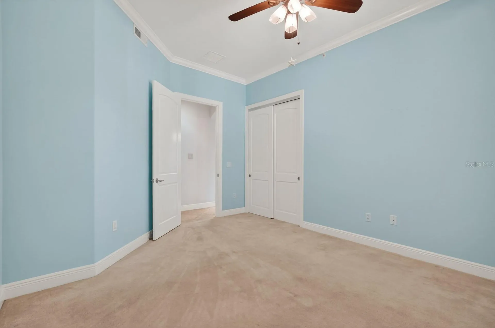 40 Casa Bella Circle Palm Coast FL 32137