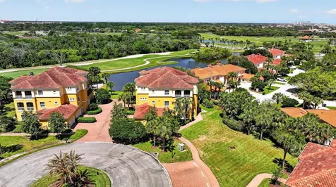40 Casa Bella Circle Palm Coast FL 32137