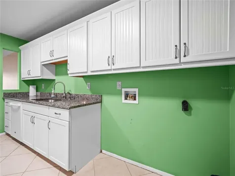 525 Winter Terr Road Winter Haven FL 33881