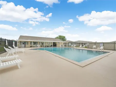 525 Winter Terr Road Winter Haven FL 33881