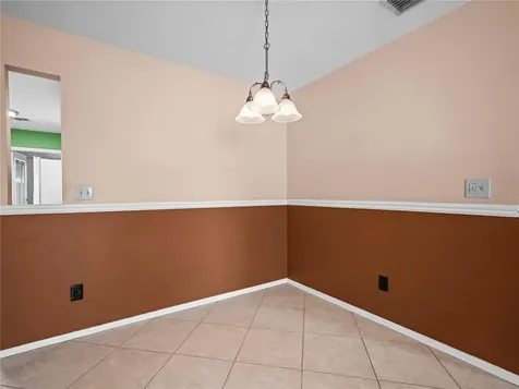 525 Winter Terr Road Winter Haven FL 33881