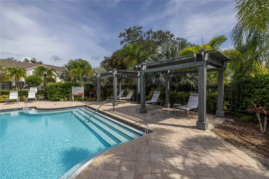 8685 Daydream Street Sarasota FL 34238