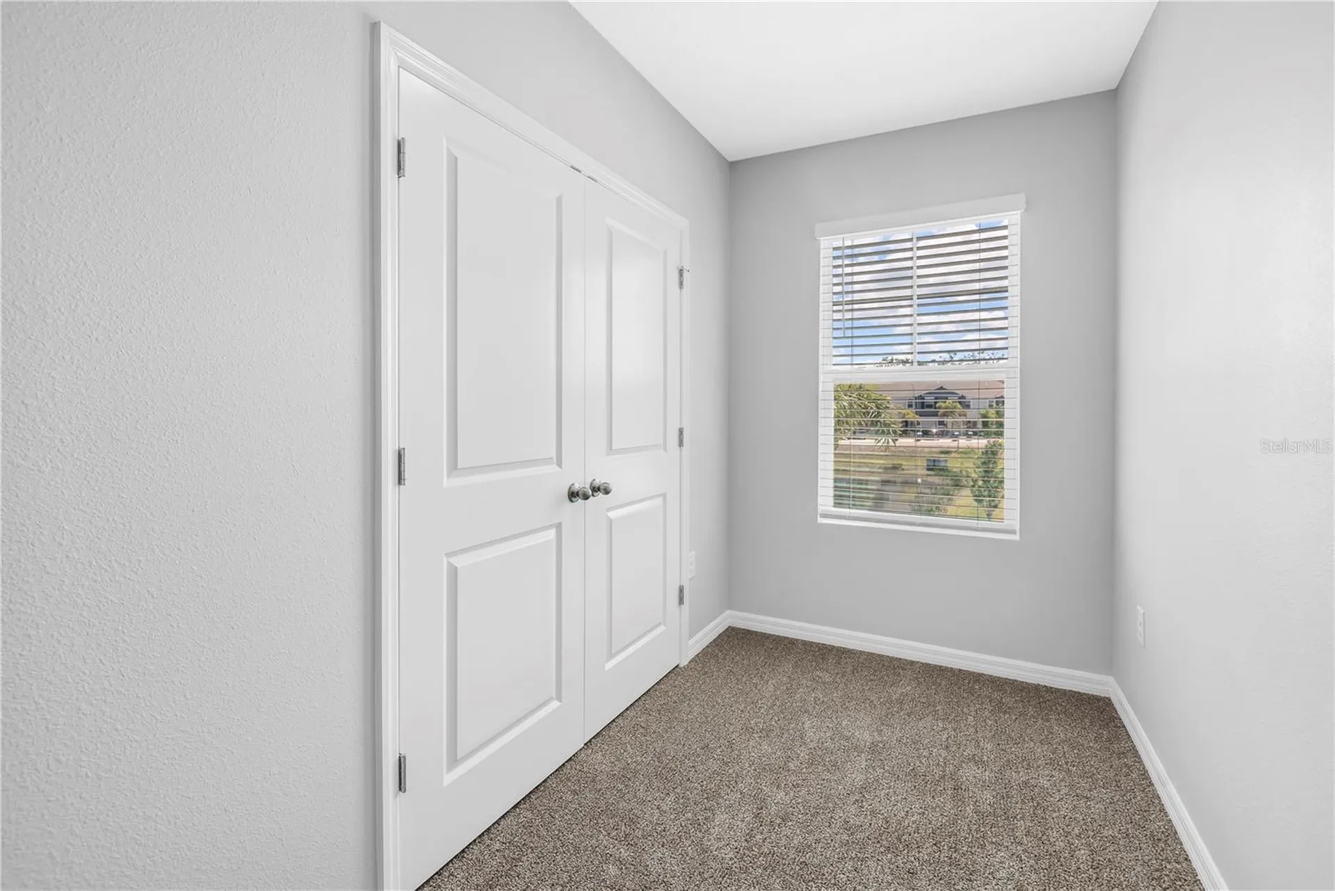 8685 Daydream Street Sarasota FL 34238