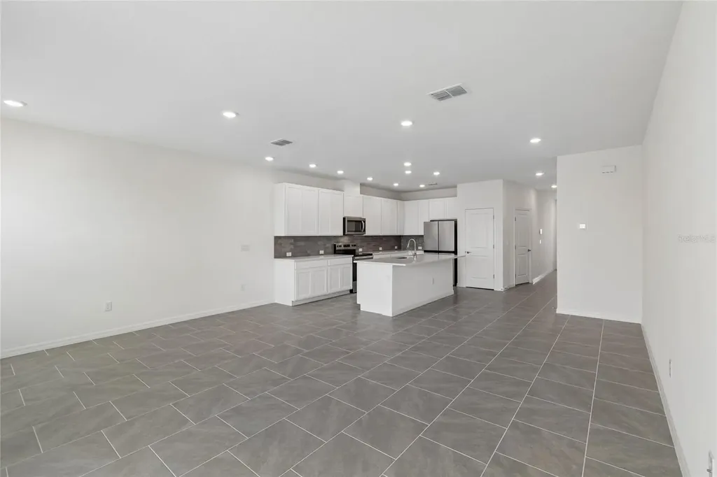 6335 Jensen View Avenue Apollo Beach FL 33572