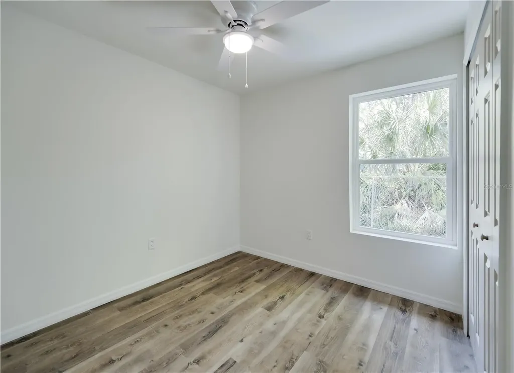 767 1/2 19th Avenue S St Petersburg FL 33705