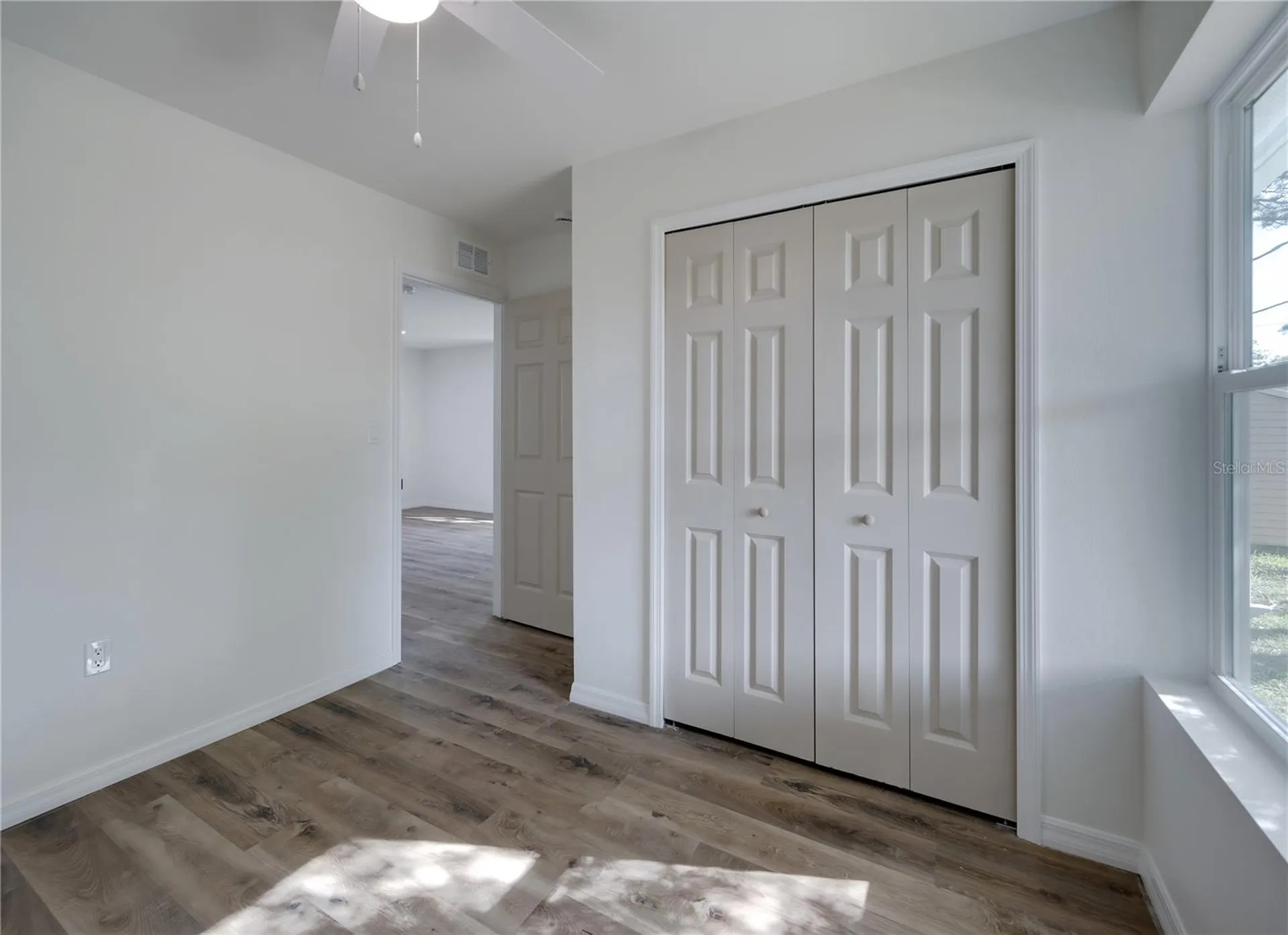 767 1/2 19th Avenue S St Petersburg FL 33705