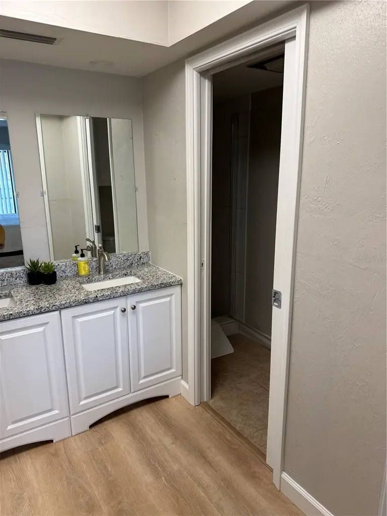 4711 Santa Barbara Boulevard Cape Coral FL 33914
