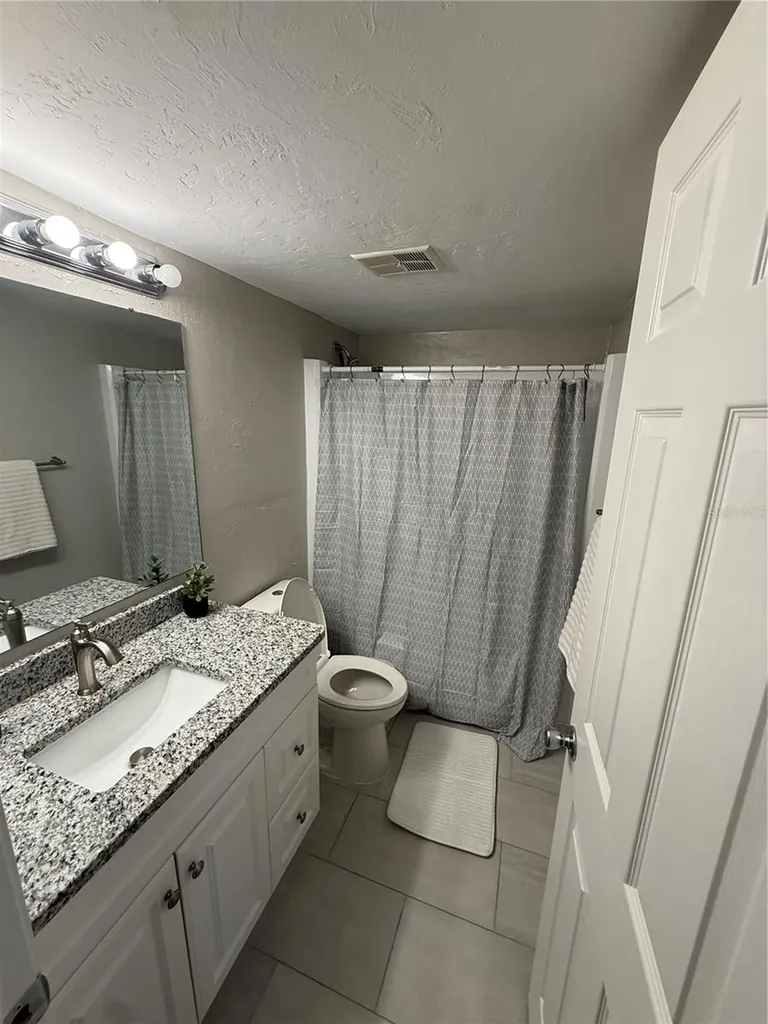 4711 Santa Barbara Boulevard Cape Coral FL 33914