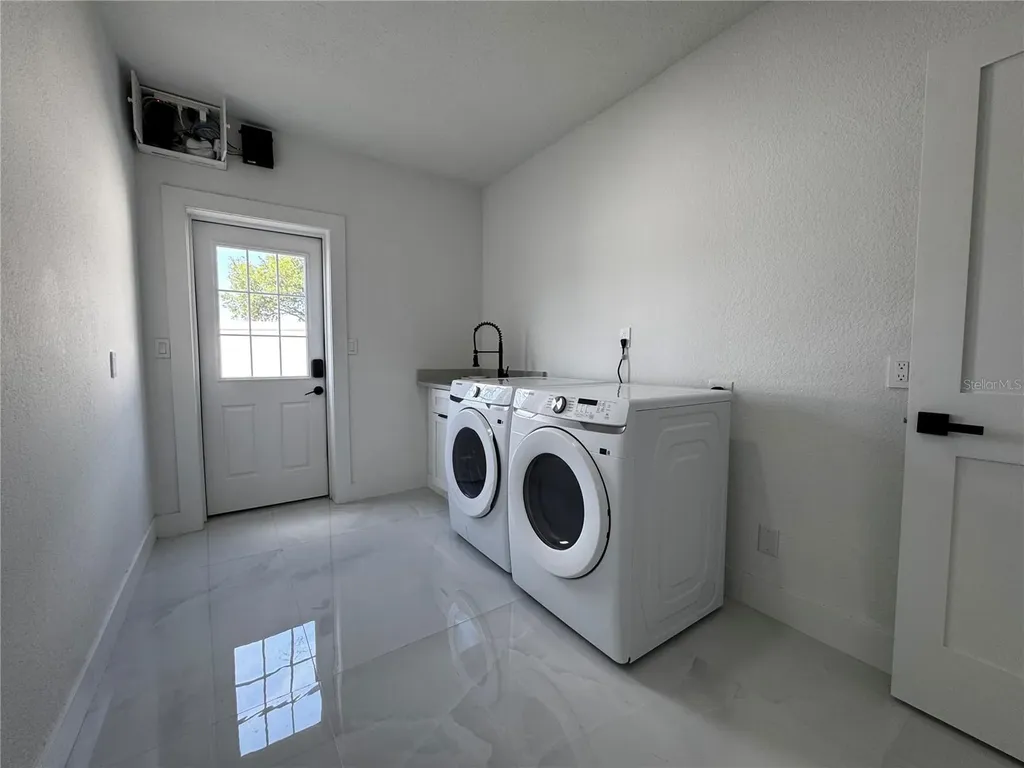 10843 Lakeshore Drive Clermont FL 34711