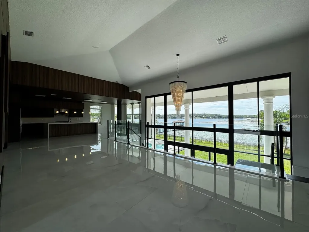 10843 Lakeshore Drive Clermont FL 34711