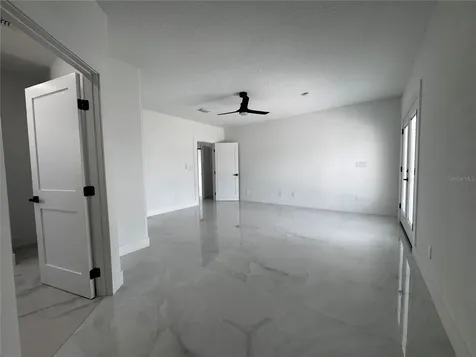 10843 Lakeshore Drive Clermont FL 34711